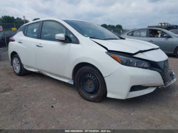  Salvage Nissan LEAF