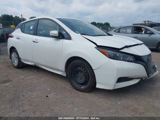  Salvage Nissan LEAF