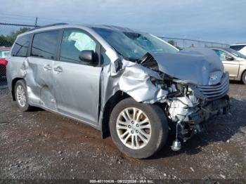  Salvage Toyota Sienna