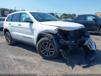  Salvage Jeep Grand Cherokee