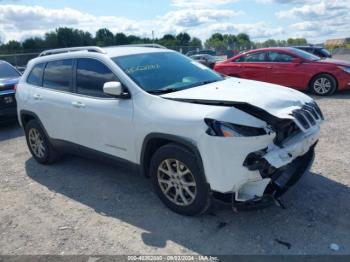  Salvage Jeep Cherokee