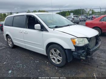  Salvage Dodge Grand Caravan