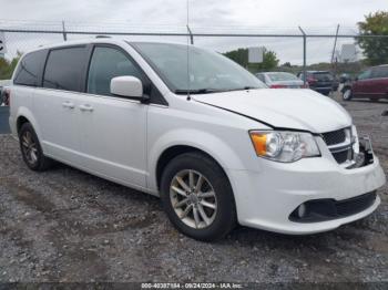  Salvage Dodge Grand Caravan