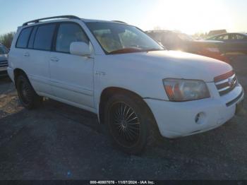  Salvage Toyota Highlander