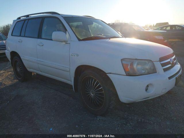  Salvage Toyota Highlander