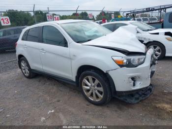  Salvage Mitsubishi Outlander