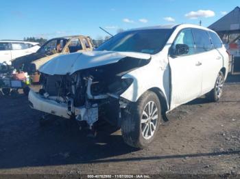  Salvage Nissan Pathfinder