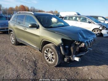  Salvage Jeep Cherokee