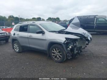  Salvage Jeep Cherokee