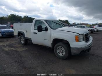  Salvage GMC Sierra 2500