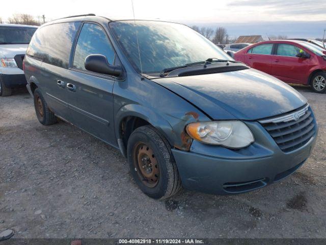  Salvage Chrysler Town & Country