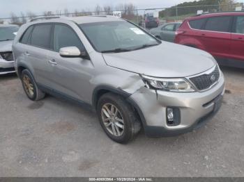  Salvage Kia Sorento