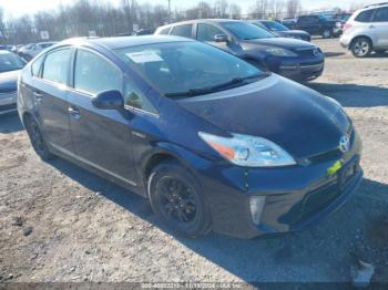  Salvage Toyota Prius