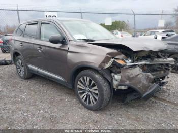  Salvage Mitsubishi Outlander