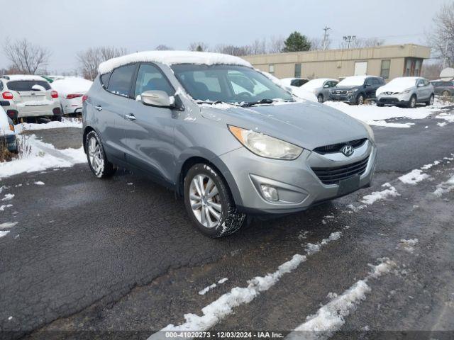  Salvage Hyundai TUCSON