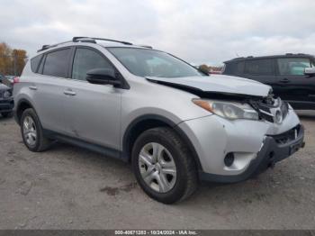  Salvage Toyota RAV4