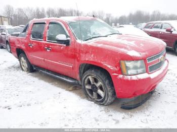  Salvage Chevrolet Avalanche 1500