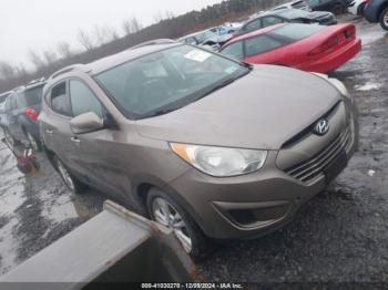  Salvage Hyundai TUCSON