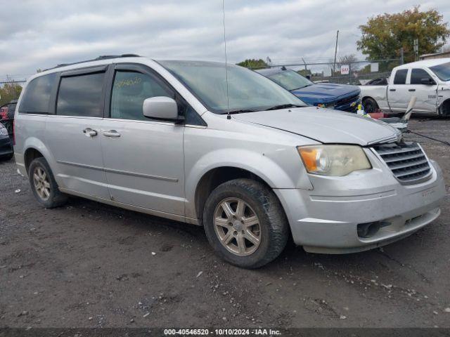  Salvage Chrysler Town & Country