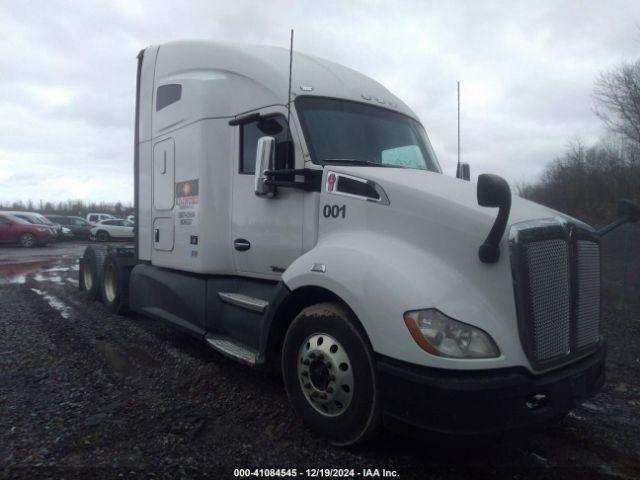  Salvage Kenworth T680