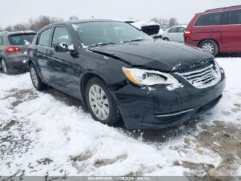  Salvage Chrysler 200