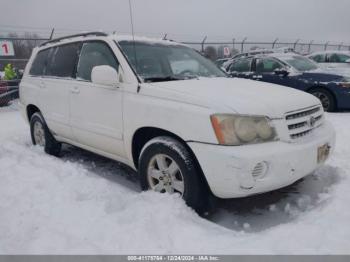  Salvage Toyota Highlander