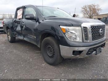  Salvage Nissan Titan