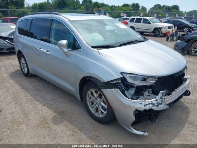  Salvage Chrysler Pacifica