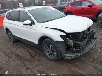  Salvage Volkswagen Tiguan