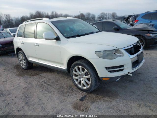  Salvage Volkswagen Touareg