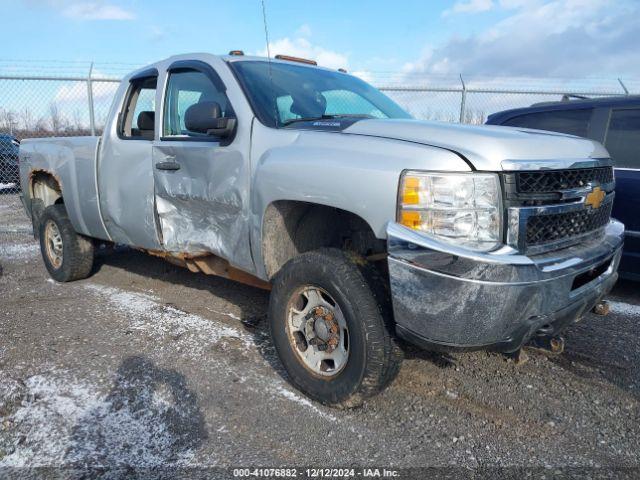  Salvage Chevrolet Silverado 2500