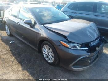  Salvage Toyota Camry