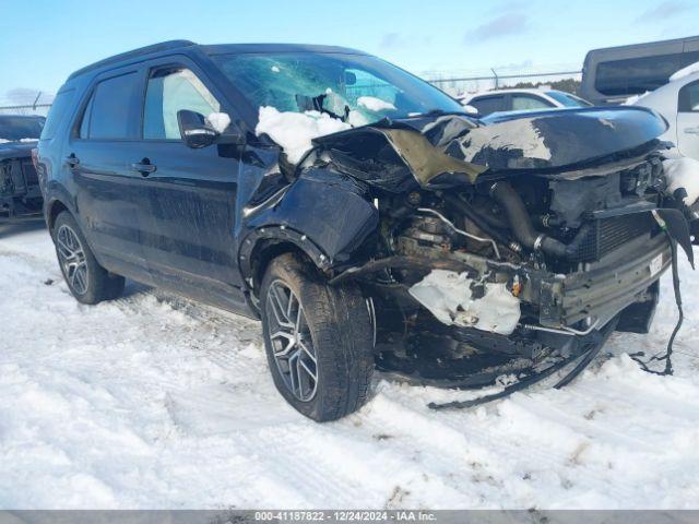  Salvage Ford Explorer