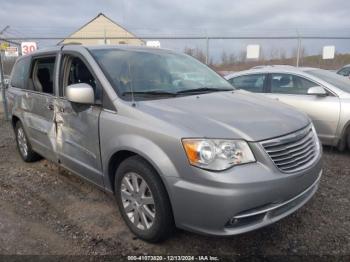  Salvage Chrysler Town & Country