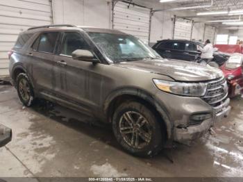  Salvage Ford Explorer