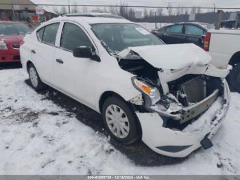  Salvage Nissan Versa