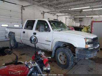  Salvage Chevrolet Silverado 2500