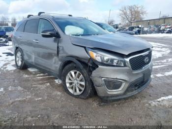  Salvage Kia Sorento