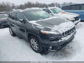  Salvage Jeep Cherokee