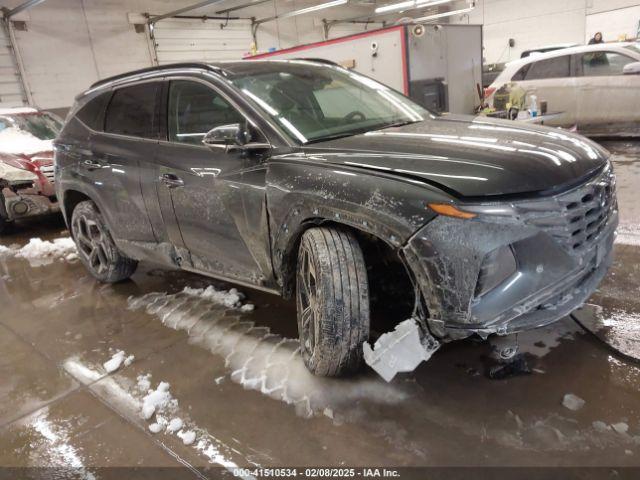  Salvage Hyundai TUCSON