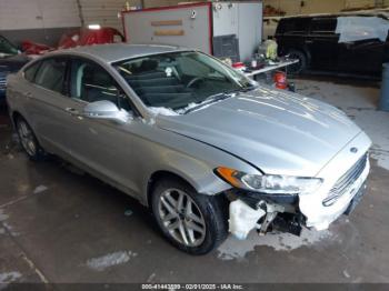  Salvage Ford Fusion