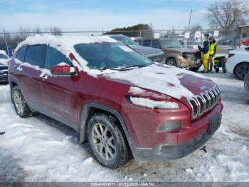  Salvage Jeep Cherokee