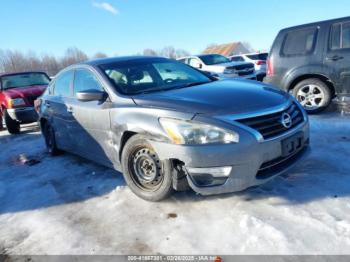  Salvage Nissan Altima