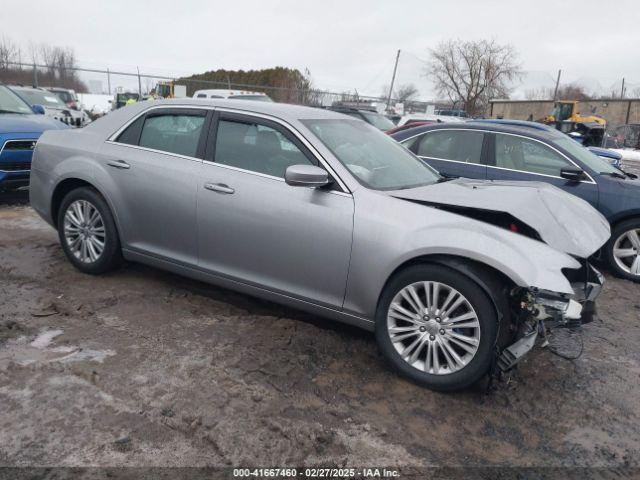  Salvage Chrysler 300