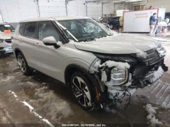  Salvage Mitsubishi Outlander