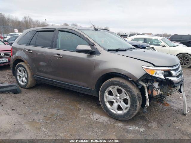  Salvage Ford Edge