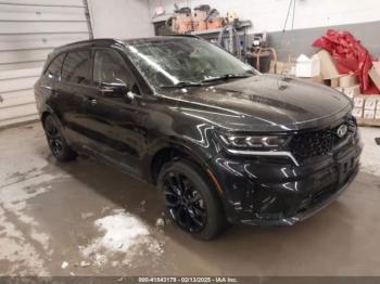  Salvage Kia Sorento