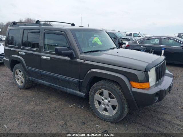  Salvage Jeep Commander