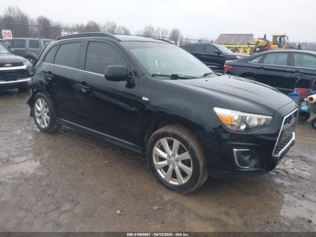  Salvage Mitsubishi Outlander