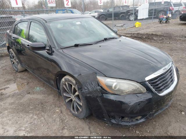  Salvage Chrysler 200